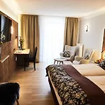 Wellnessnaturresort Gut Edermann 4*