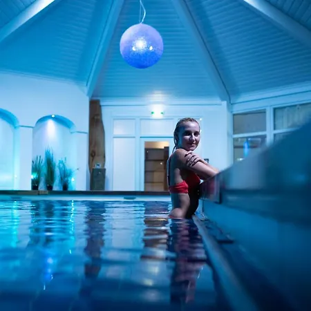 Wellness Gut Edermann 4* טייסנדורף