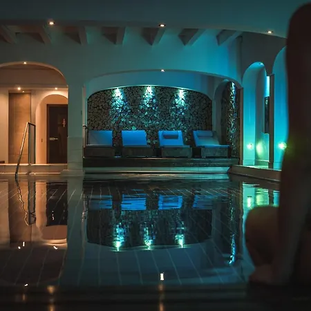 Wellness Gut Edermann 4* טייסנדורף