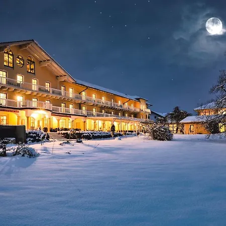 Wellness Natur Resort Gut Edermann 4*