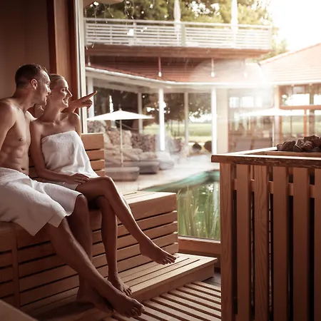 Wellnessnaturresort Gut Edermann Hotel
