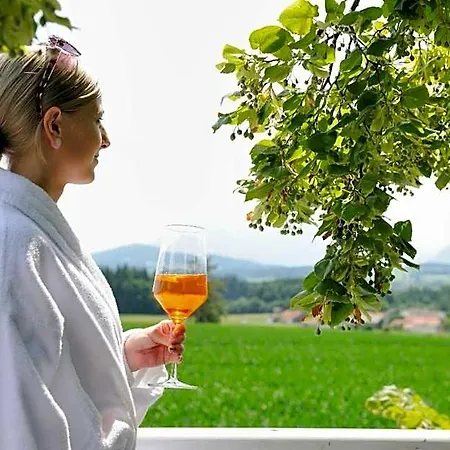 Hotell Wellness Natur Resort Gut Edermann