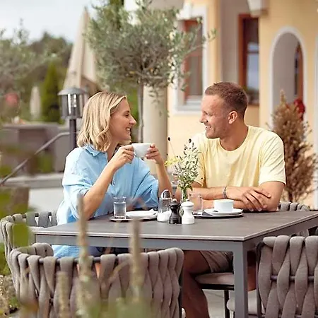 Wellness Natur Resort Gut Edermann 4*