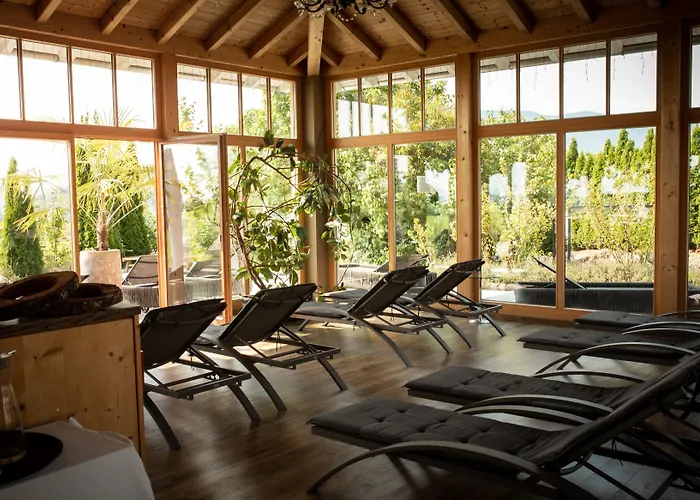 Hotel Wellnessnaturresort Gut Edermann 4*